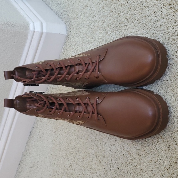 COPY - Coach Citysole Men's Brown Leather Boots with Signature Logo. - Picture 2 of 10